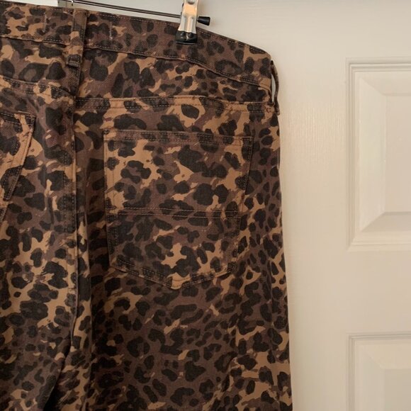 Abercrombie Mid Rise Slouchy Jean 29L - Picture 9 of 9